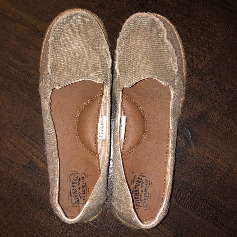 Levi's Strauss Signature Slip-Ons